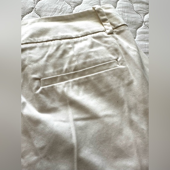 Mossimo White Stretch Extensible - Size 8 - Picture 4 of 4